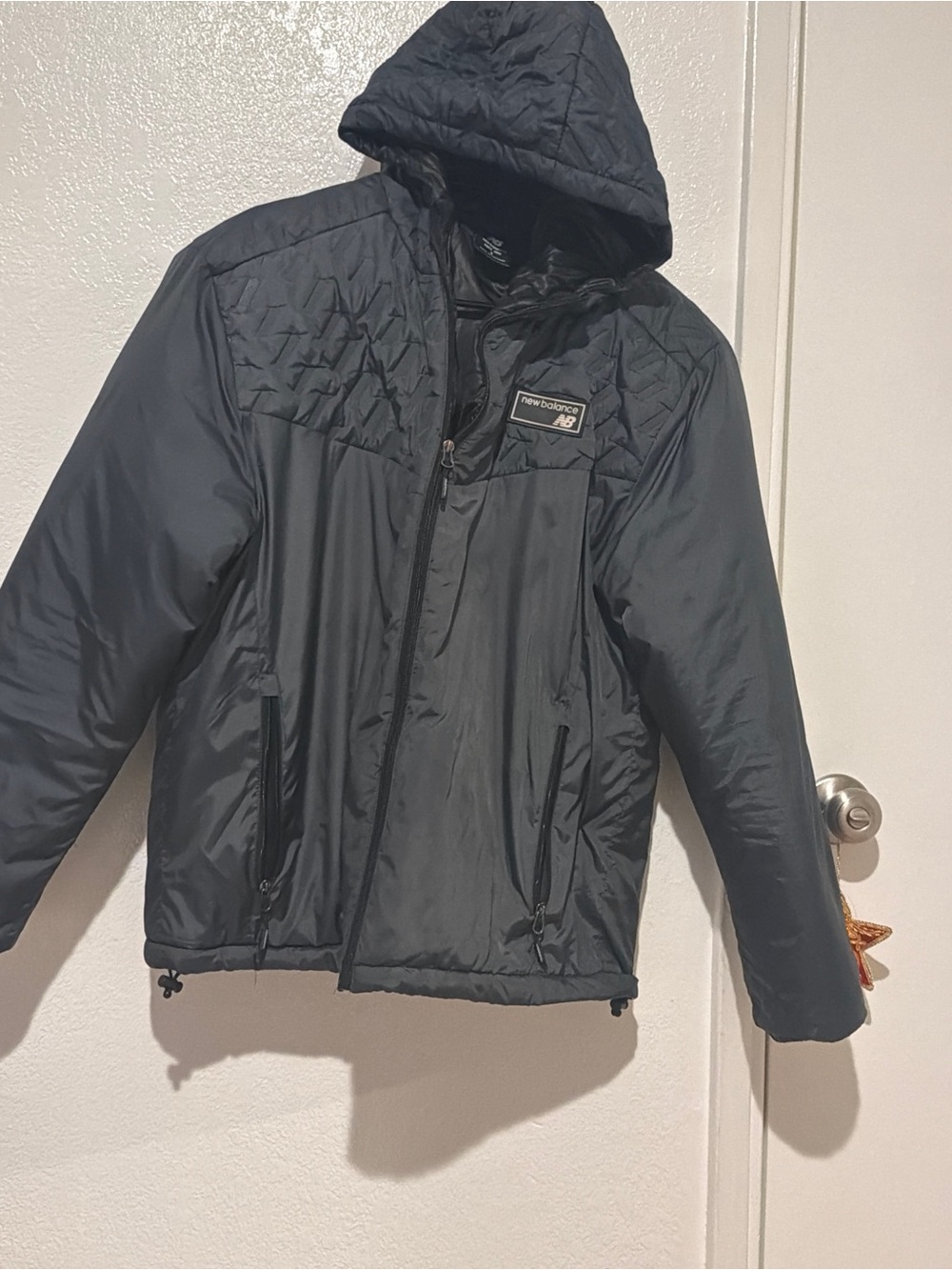 New Balance Men's Black Quilted Hooded Puffer Jacket Do you like it? Send me a r